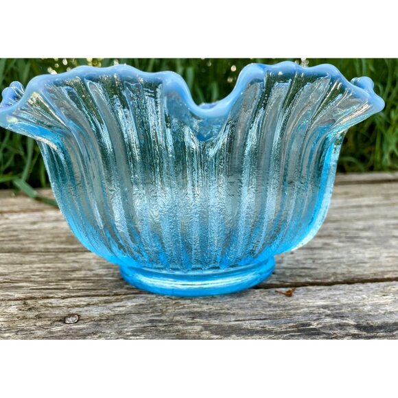 Vintage MCM Opalescent Blue Ribbed Ruffled Art Glass Bowl - Picture 12 of 16